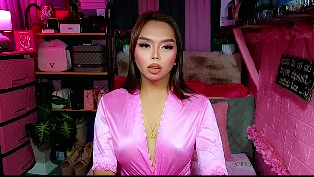 MoniqueCeleste online show from 27, 10, 2025