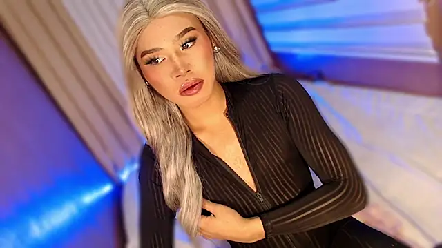 Snapshot of _tipsandchips chatting on 30, 9, 2025 tipsandchips online show from 30, 9, 2025