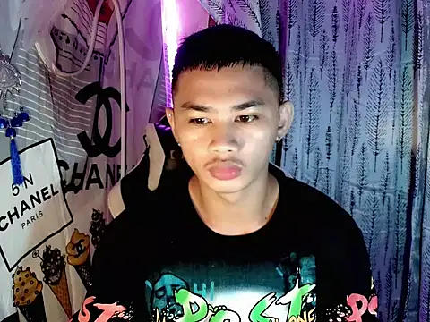 Snapshot of asianhardcock25 chatting on 16, 11, 2025 asianhardcock25 online show from 16, 11, 2025