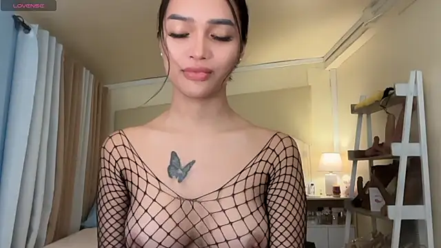 Snapshot of _agatha143_ chatting on 1, 5, 2026 agatha143 online show from 1, 5, 2026