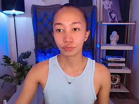 Sweet kittyxx online show from 10, 2, 2026