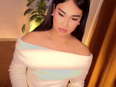 Snapshot of magnificent_kitana chatting on 24, 6, 2026 magnificent kitana online show from 24, 6, 2026