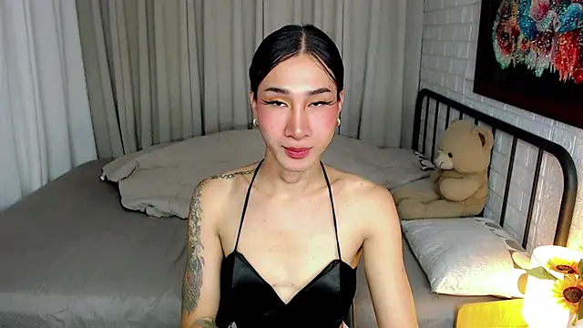 TRANSGODDESSA online show from 23, 12, 2025