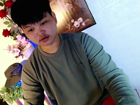 Snapshot of Reynelcock chatting on 11, 6, 2026 Reynelcock online show from 11, 6, 2026