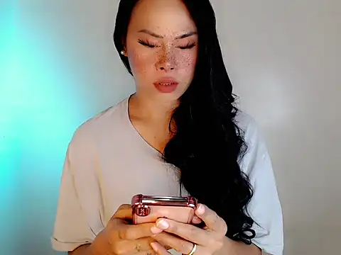 Snapshot of Angelina_bunny chatting on 13, 10, 2025 Angelina bunny online show from 13, 10, 2025