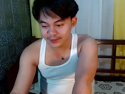 Snapshot of urguy_toshi chatting on 15, 10, 2025 urguy toshi online show from 15, 10, 2025