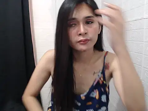 Snapshot of sweetsasha68 chatting on 2, 3, 2026 sweetsasha68 online show from 2, 3, 2026