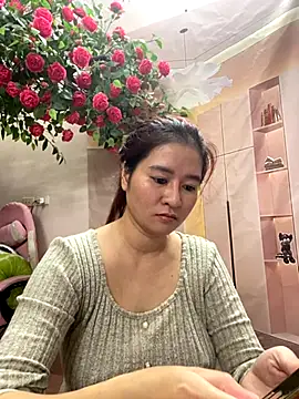 Snapshot of Bollozzy_89 chatting on 30, 10, 2025 Bollozzy 89 online show from 30, 10, 2025