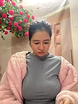 Snapshot of Bollozzy_89 chatting on 2, 11, 2025 Bollozzy 89 online show from 2, 11, 2025