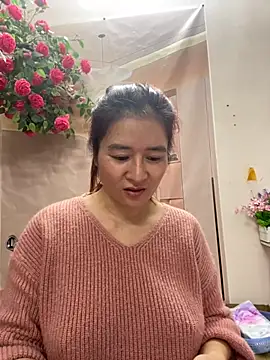 Snapshot of Bollozzy_89 chatting on 4, 11, 2025 Bollozzy 89 online show from 4, 11, 2025