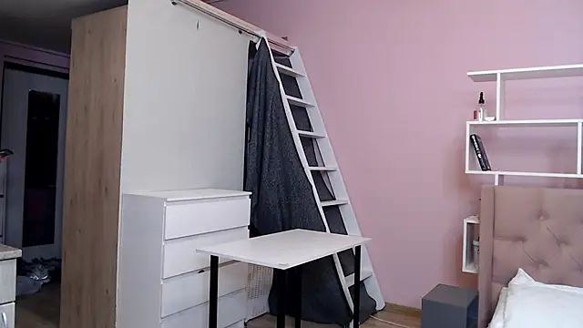 Snapshot of alice_and_jonathan chatting on 25, 3, 2026 alice and jonathan online show from 25, 3, 2026