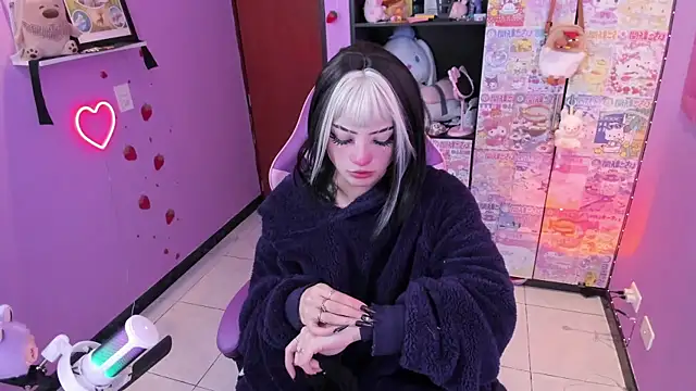 Snapshot of Vero_Osb_ chatting on 17, 9, 2025 Vero Osb online show from 17, 9, 2025