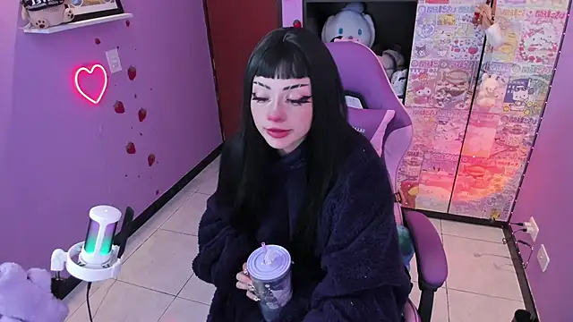 Snapshot of Vero_Osb_ chatting on 29, 10, 2025 Vero Osb online show from 29, 10, 2025