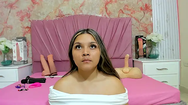 Wonderkloe  online show from 5, 1, 2026