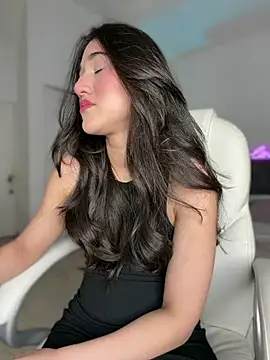 Snapshot of julieta_jhonss chatting on 2, 7, 2026 julieta jhonss online show from 2, 7, 2026