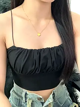 Snapshot of JennyQueen18 chatting on 21, 11, 2025 JennyQueen18 online show from 21, 11, 2025