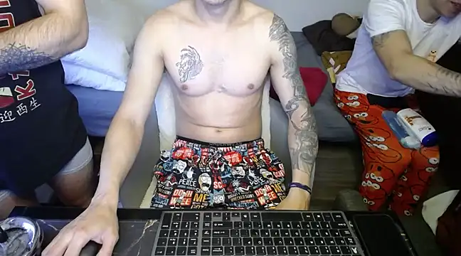 bossking017 online show from 8, 2, 2025