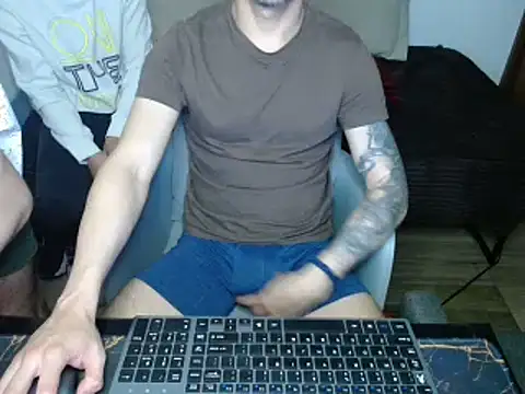 bossking017 online show from 23, 2, 2025