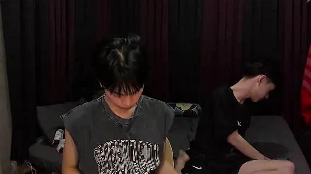 hotfreshdior online show from 4, 2, 2026