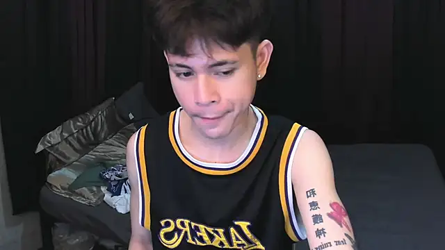 hotfreshdior online show from 28, 2, 2026