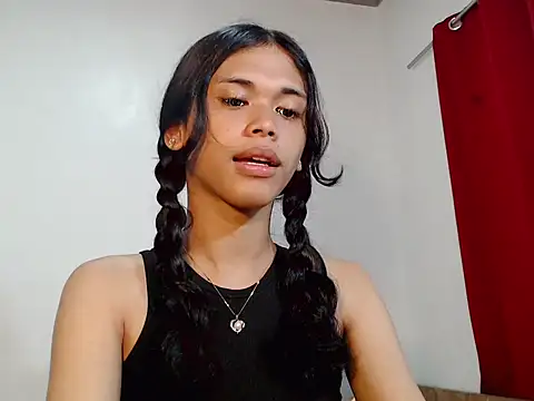 Snapshot of urcurlydiva chatting on 25, 10, 2025 urcurlydiva online show from 25, 10, 2025