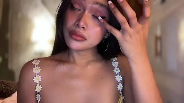 Yourbaby angelx online show from 5, 4, 2026