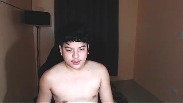 Snapshot of Prince_Killian chatting on 7, 11, 2025 Prince Killian online show from 7, 11, 2025