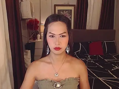 Snapshot of Nathalieheartt chatting on 16, 5, 2026 Nathalieheartt online show from 16, 5, 2026