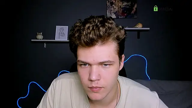 lucas long  online show from 25, 9, 2025