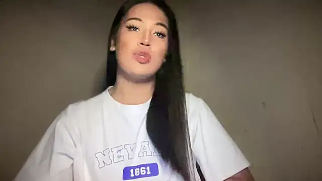 fallon empress143 online show from 29, 9, 2025