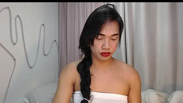 Snapshot of Herbielustts chatting on 2, 10, 2025 Herbielustts online show from 2, 10, 2025