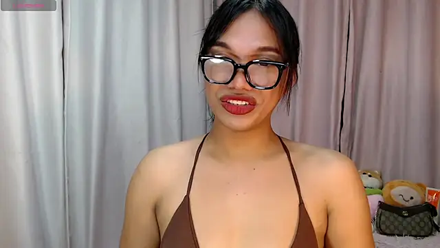 Snapshot of Herbielustts chatting on 24, 11, 2025 Herbielustts online show from 24, 11, 2025