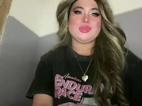 Naughtyrosecum online show from 8, 11, 2025