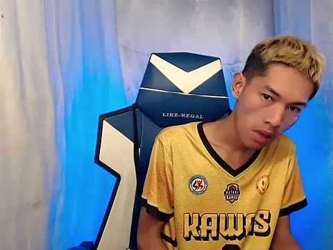 riks tyler online show from 18, 12, 2025