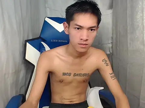 Snapshot of riks_tyler chatting on 3, 5, 2026 riks tyler online show from 3, 5, 2026