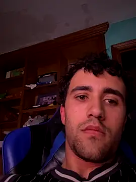 aavrdvh33 online show from 4, 12, 2025