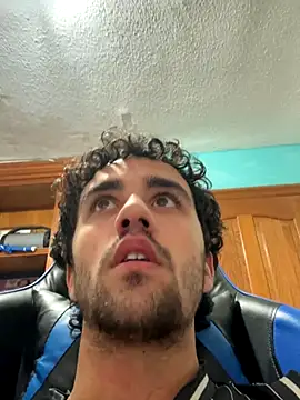 aavrdvh33 online show from 14, 12, 2025