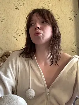 Snapshot of graylovescookies chatting on 21, 9, 2025 graylovescookies online show from 21, 9, 2025