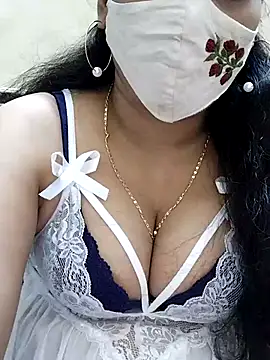 Snapshot of amelia-rani chatting on 23, 4, 2026 amelia-rani online show from 23, 4, 2026