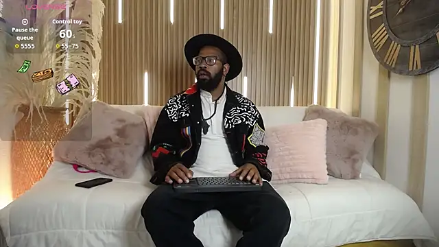 Snapshot of King_Malik chatting on 23, 9, 2025 King Malik online show from 23, 9, 2025