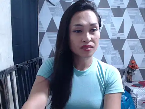 Wiynwyn Delamerced1989 online show from 15, 2, 2026