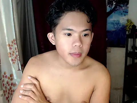 Snapshot of twink_asianbunny chatting on 10, 10, 2025 twink asianbunny online show from 10, 10, 2025