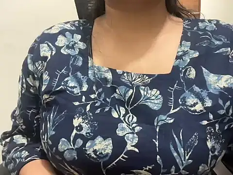 Snapshot of Anushka_01 chatting on 12, 7, 2026 Anushka 01 online show from 12, 7, 2026