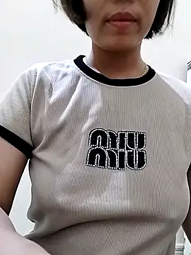 Snapshot of love_sexy090 chatting on 30, 10, 2025 love sexy090 online show from 30, 10, 2025