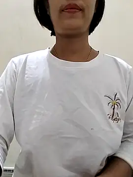 Snapshot of love_sexy090 chatting on 17, 11, 2025 love sexy090 online show from 17, 11, 2025