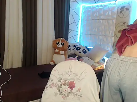 Alluring Ashley online show from 29, 4, 2026