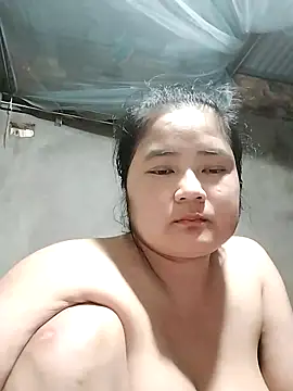 Snapshot of BigBoobs186 chatting on 18, 11, 2025 BigBoobs186 online show from 18, 11, 2025