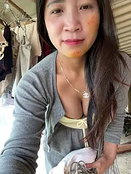 Snapshot of ThiHa003 chatting on 22, 2, 2026 ThiHa003 online show from 22, 2, 2026