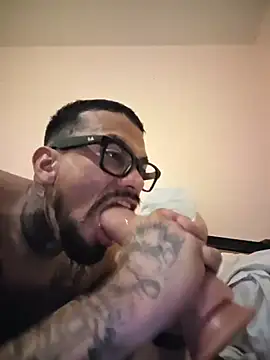 Cnutt310 online show from 8, 2, 2026