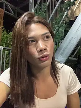 Snapshot of honey_caya chatting on 15, 5, 2026 honey caya online show from 15, 5, 2026